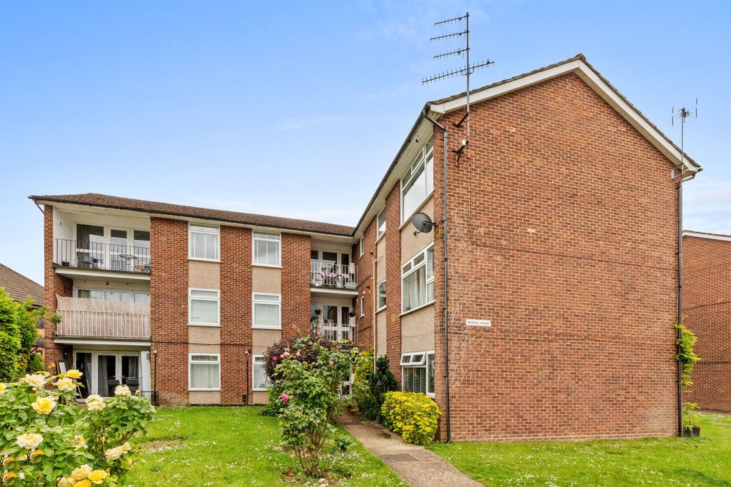 Additional image 12 of 3 bed flat for saleCressington Place, Bourne End SL8