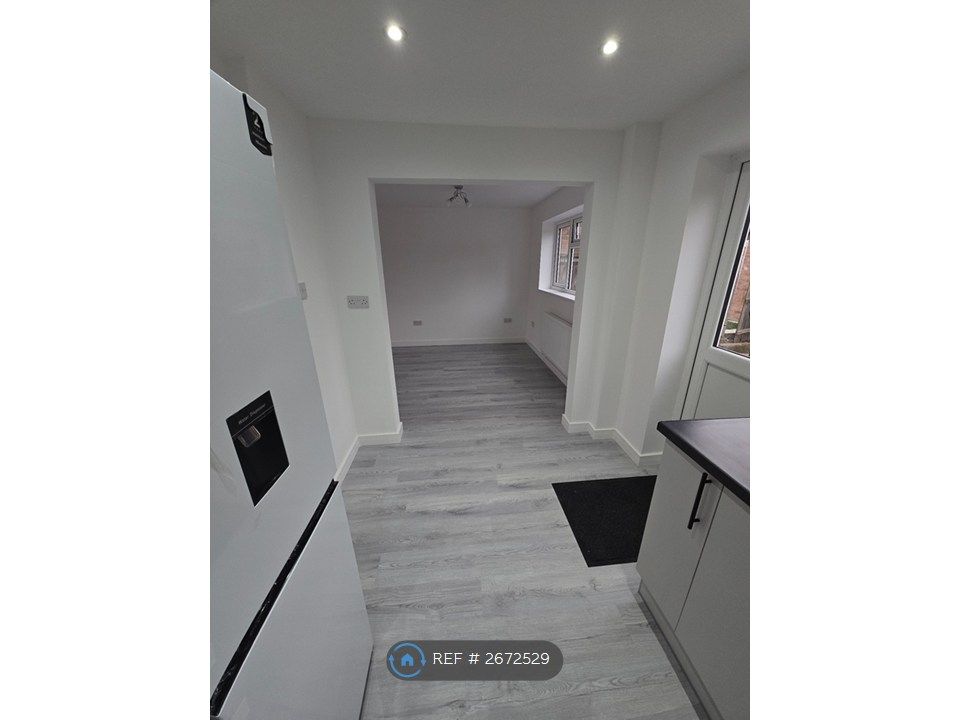 Property photo 2 of 21 Open Plan Living