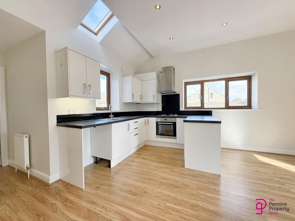 Property photo 2 of 17 20251023_120956531_Ios.Jpg