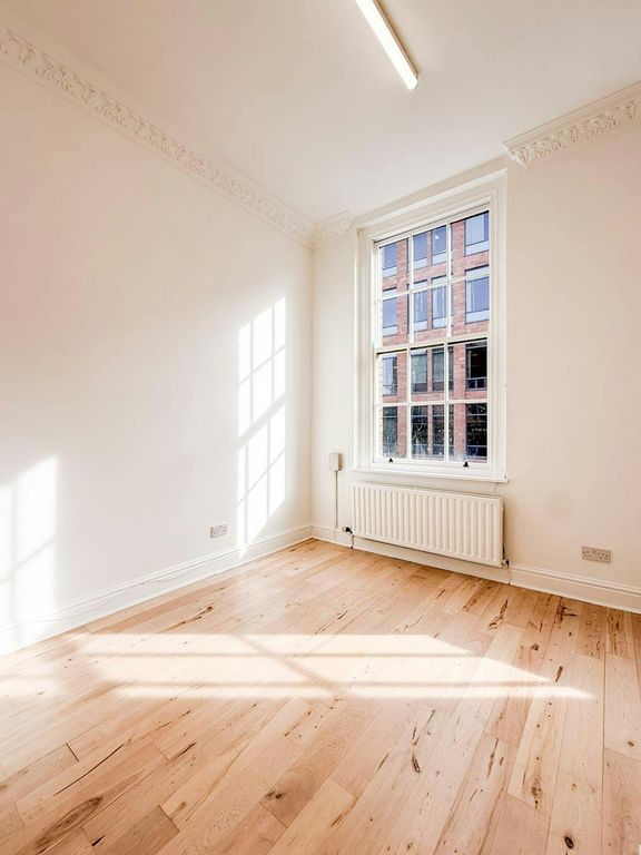 Property photo 2 of 11 Kings Court_Office To Let_Altrincham-09.Jpg