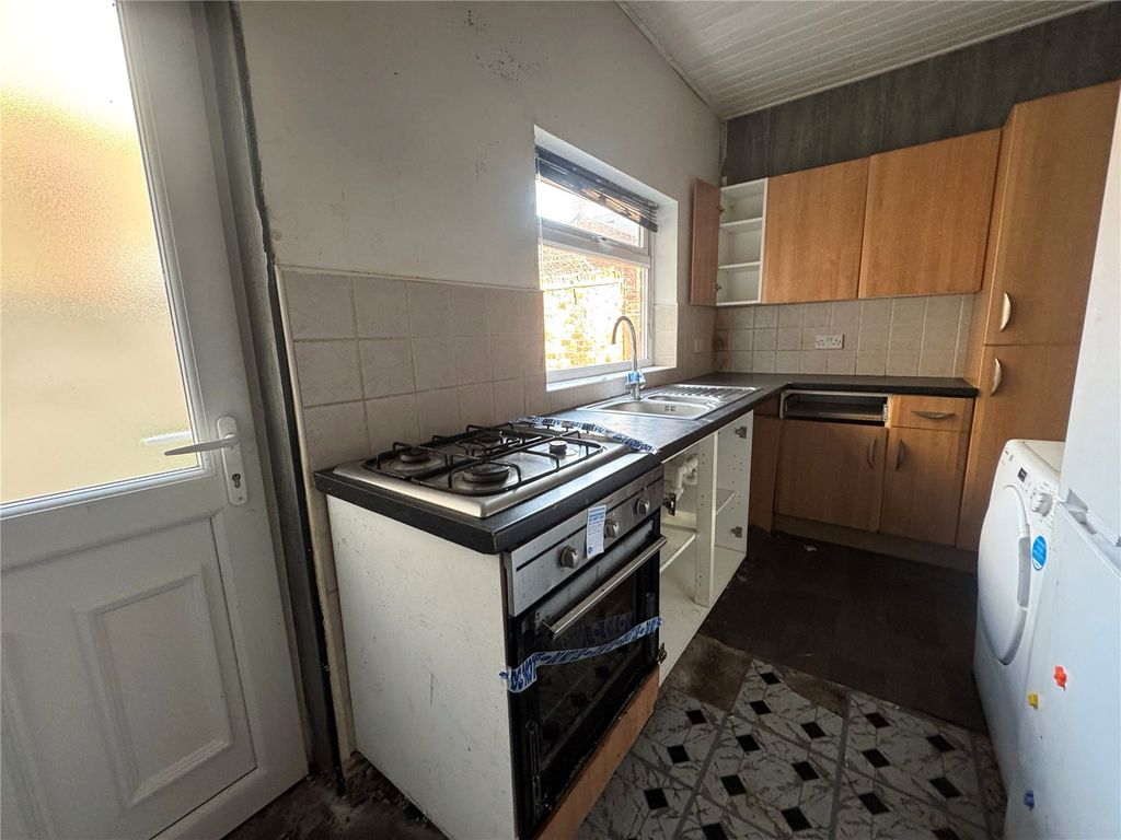 Property photo 3 of 10 Picture No. 08