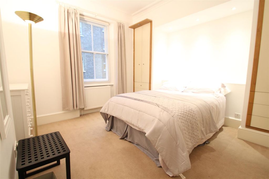 Property photo 3 of 4