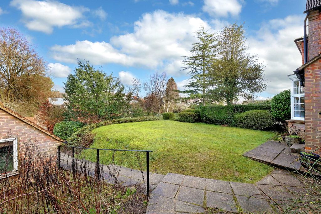 Property photo 2 of 15 Picture No. 04