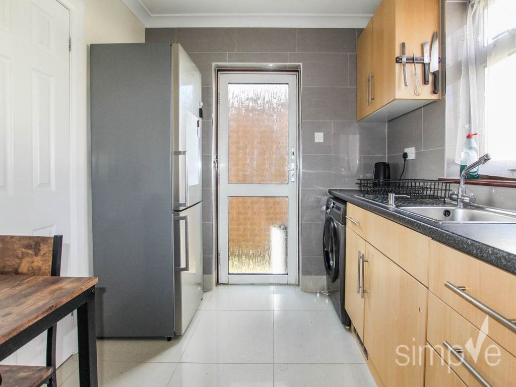 Property photo 3 of 7 Img_6965