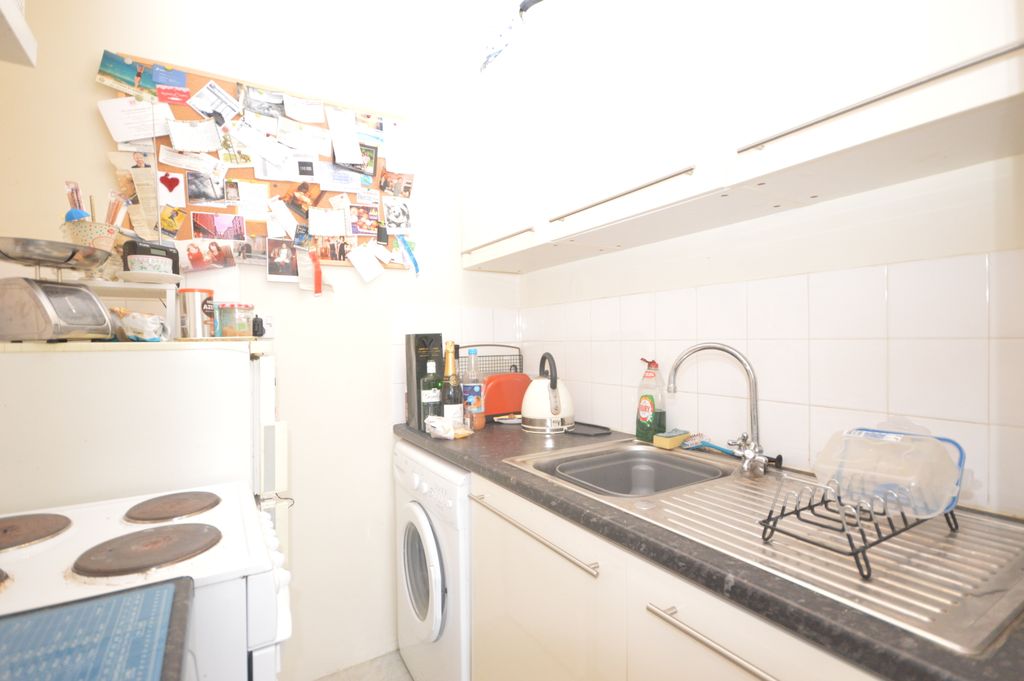Property photo 2 of 3