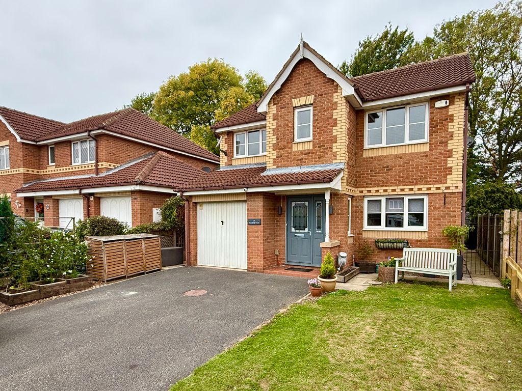 Property photo 1 of 22 External