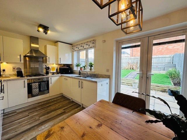 Property photo 3 of 12 Gallery