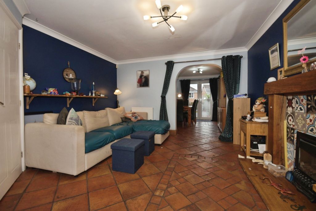 Property photo 3 of 20