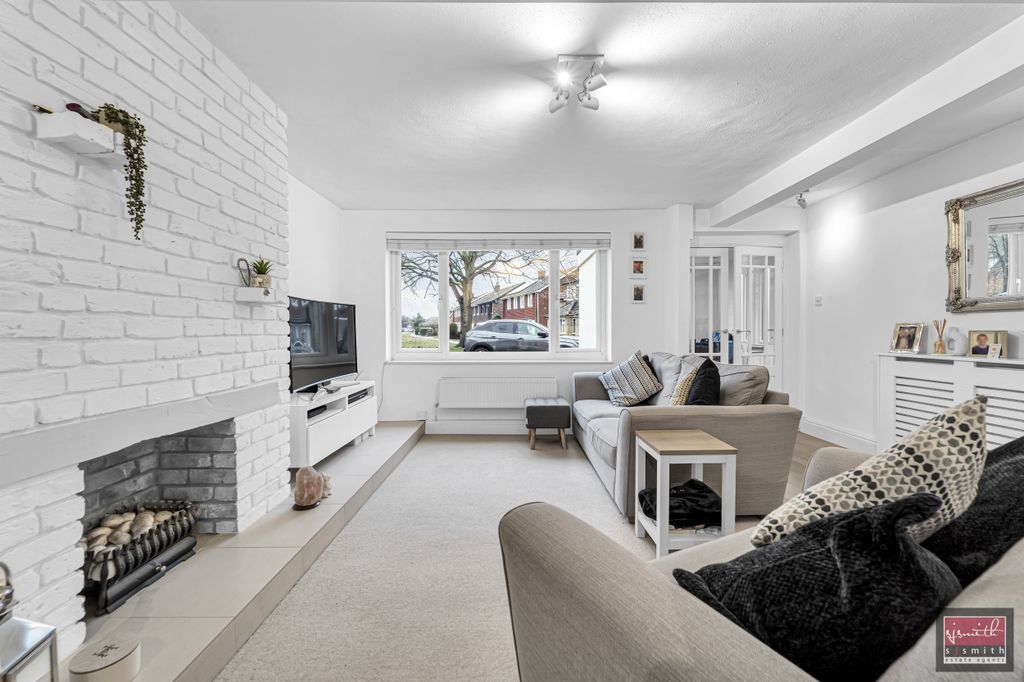 Property photo 3 of 13 Dsc05029