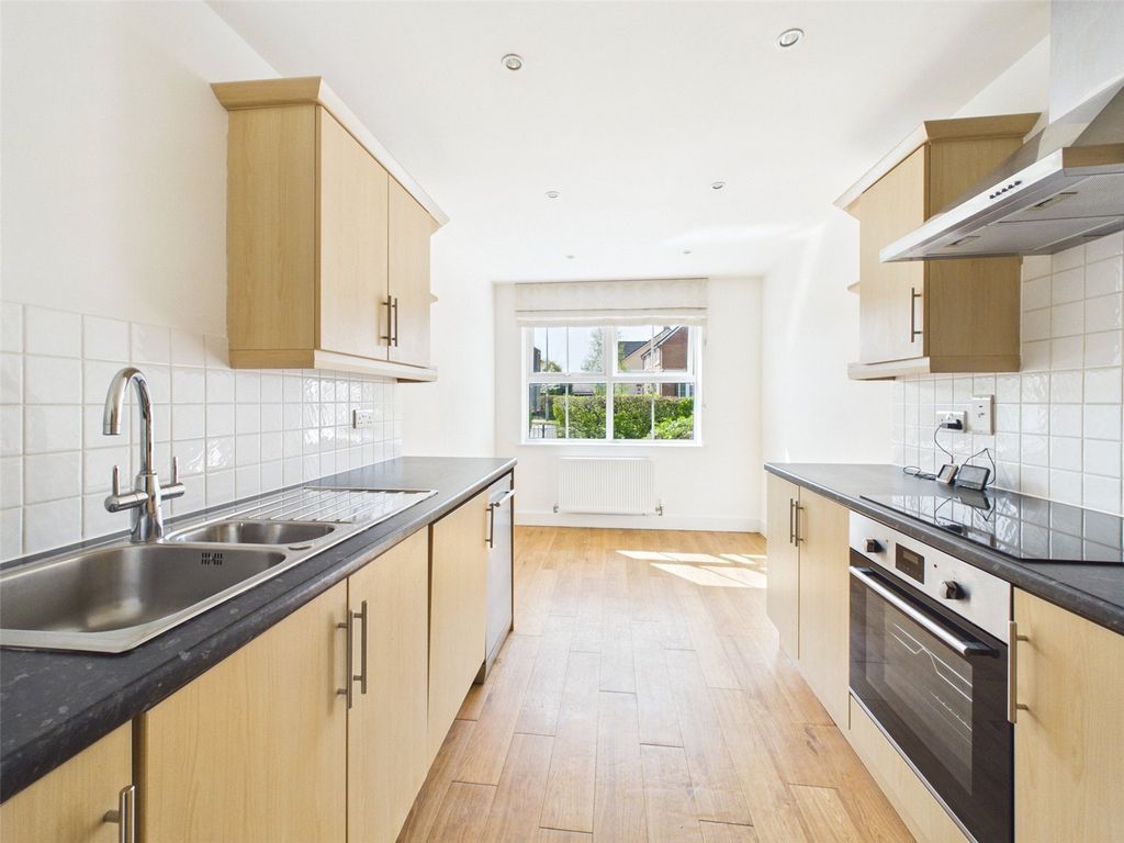 Property photo 2 of 17 Picture No. 02