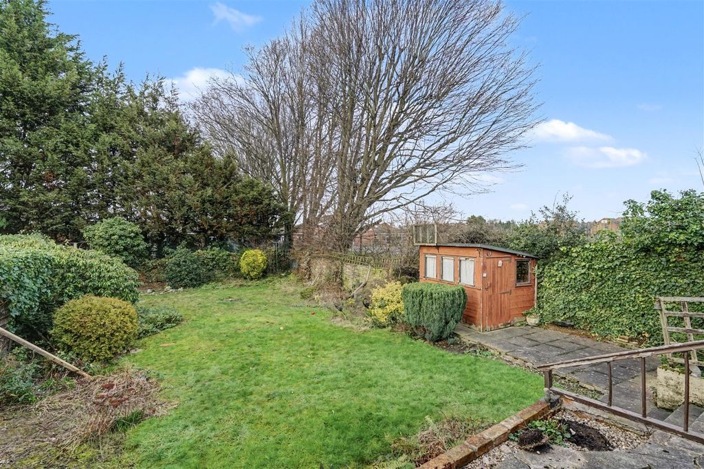 Property photo 3 of 14 Outside