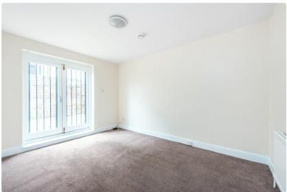 Property photo 3 of 9 Brompton Villas - Living Room .Png