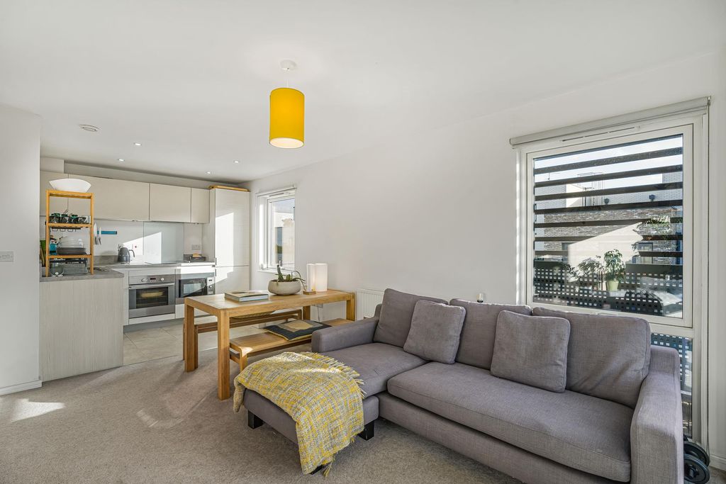 Property photo 2 of 25 Photo 1