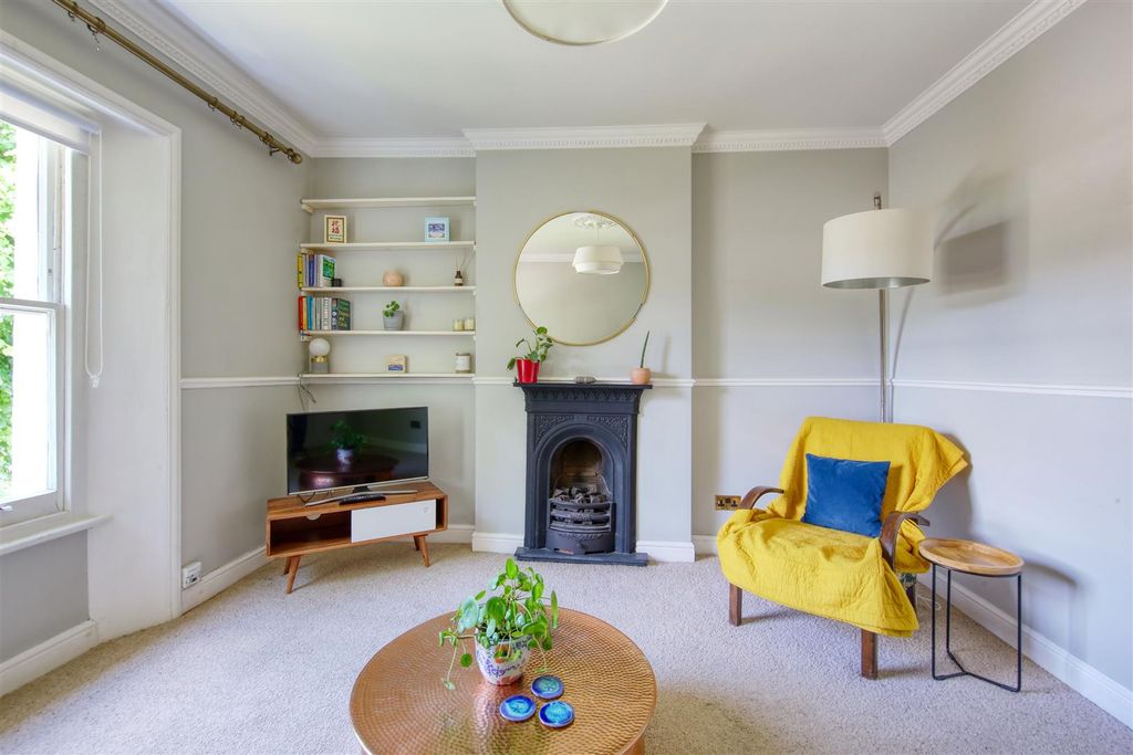 Property photo 3 of 11 Eden Harper Loughborough Park