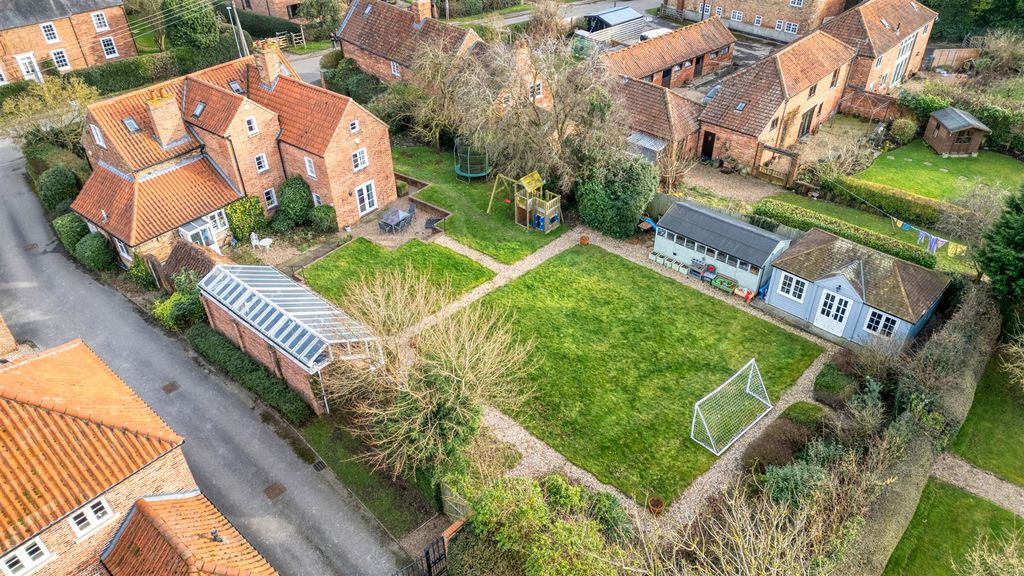 Property photo 2 of 36 351_Dji_0904_31.Jpg