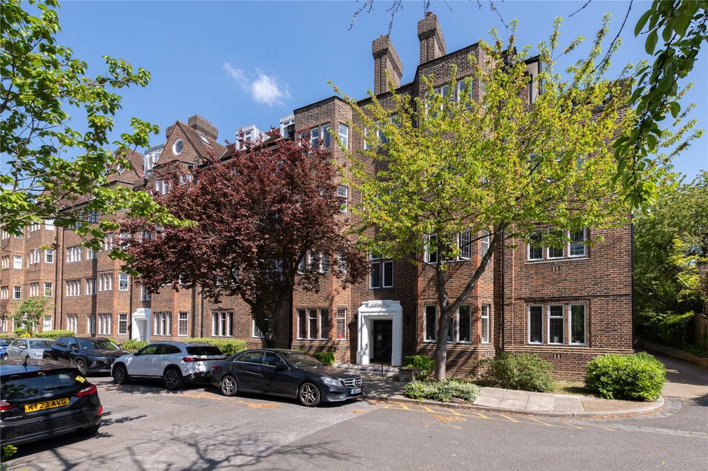 Property photo 2 of 15 Picture No. 12