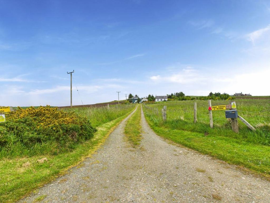 Property photo 2 of 38