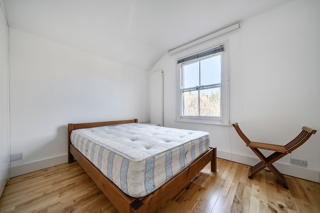 Property photo 3 of 8