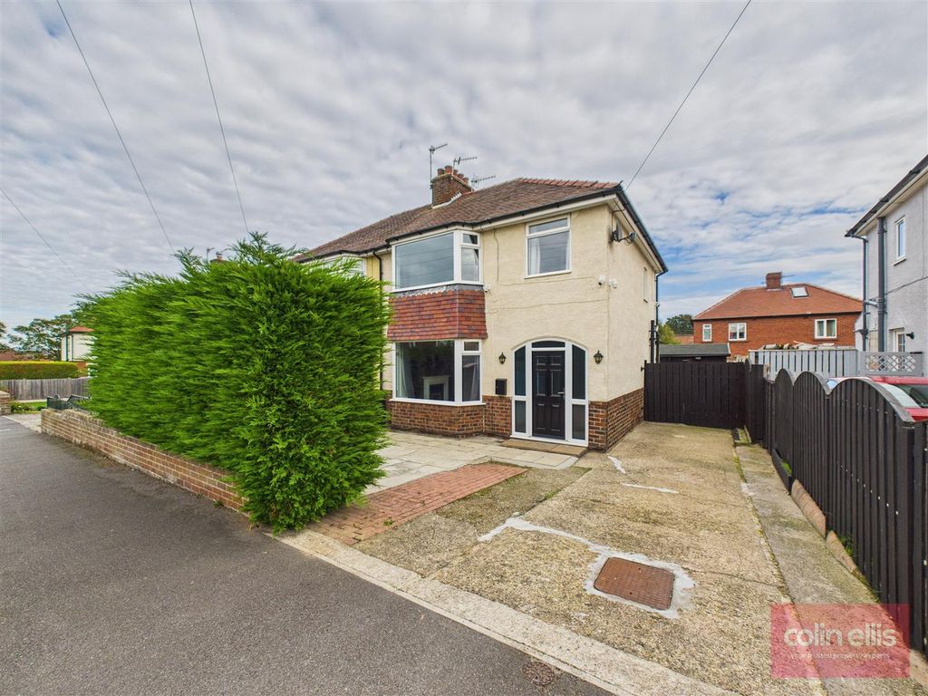 Property photo 1 of 19 Cam05075G0-Pr0215-Still036.Jpg