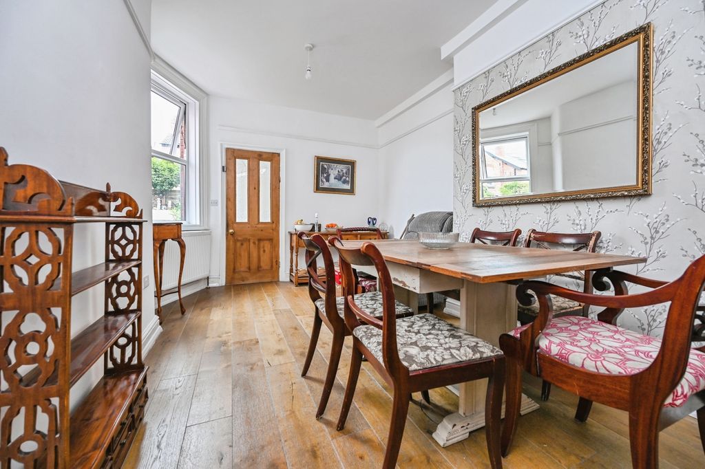 Property photo 2 of 15 Pbox-Img.Jpg