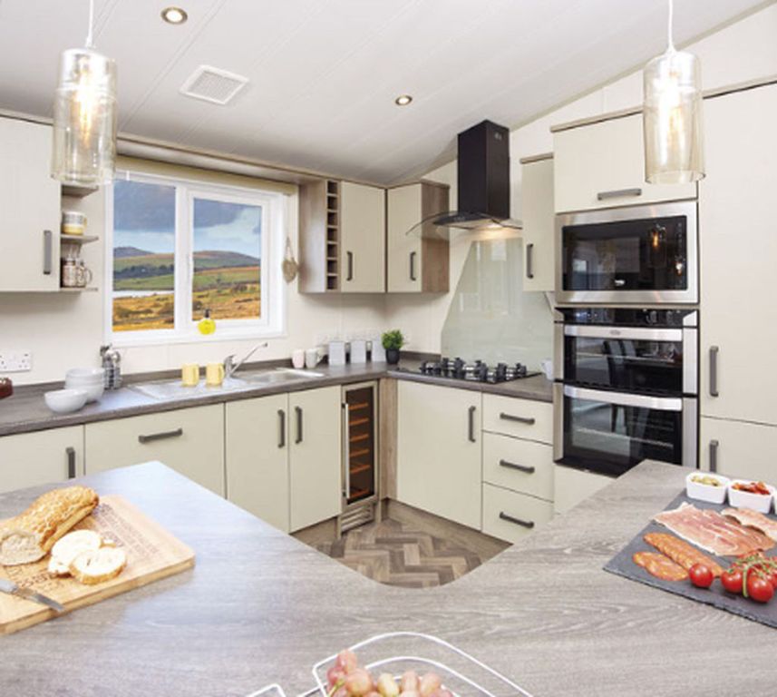 Property photo 2 of 10 Photo 9