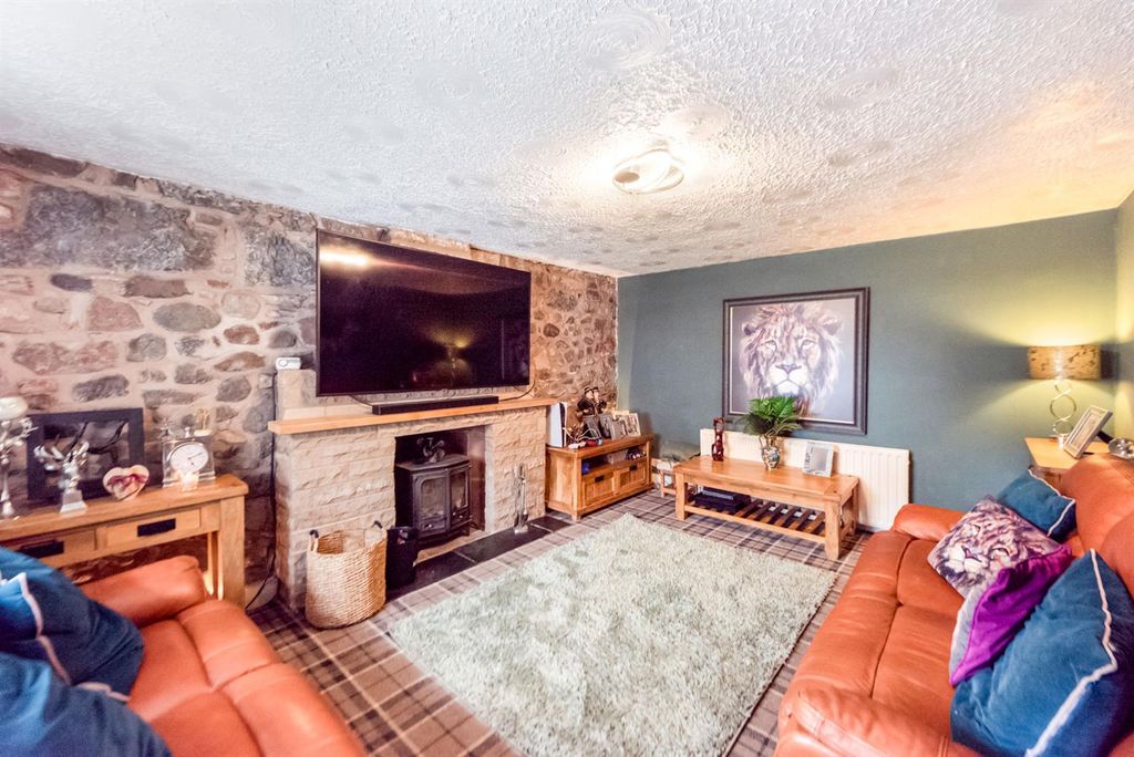Property photo 3 of 46 02.Jpg