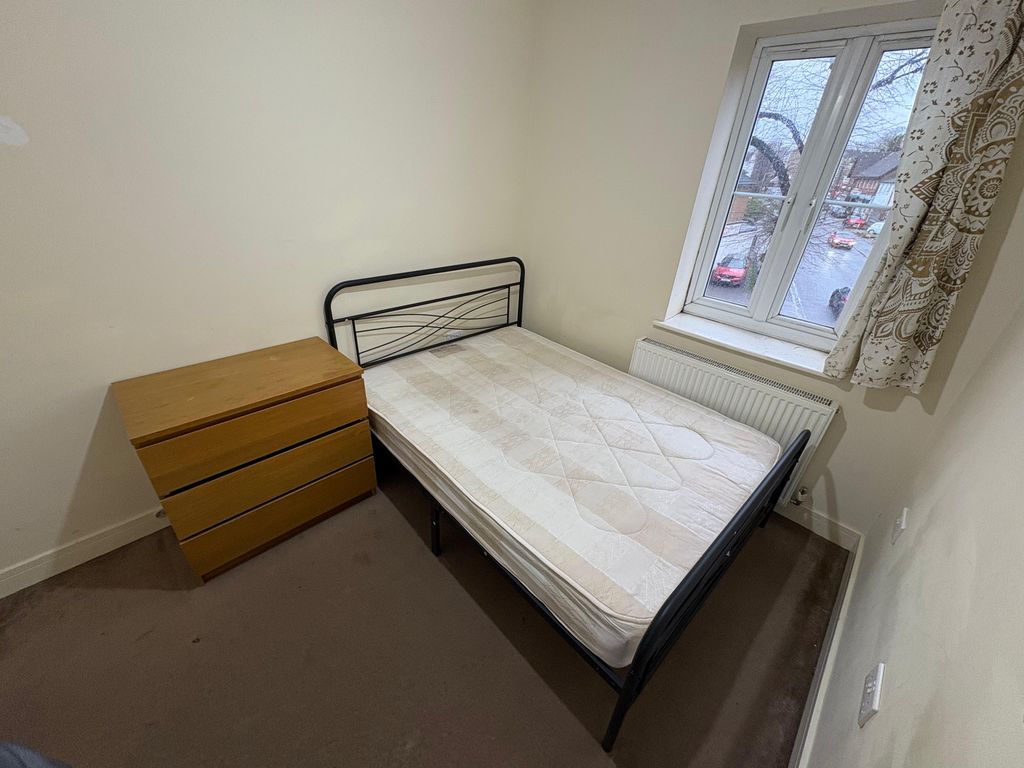 Property photo 1 of 4