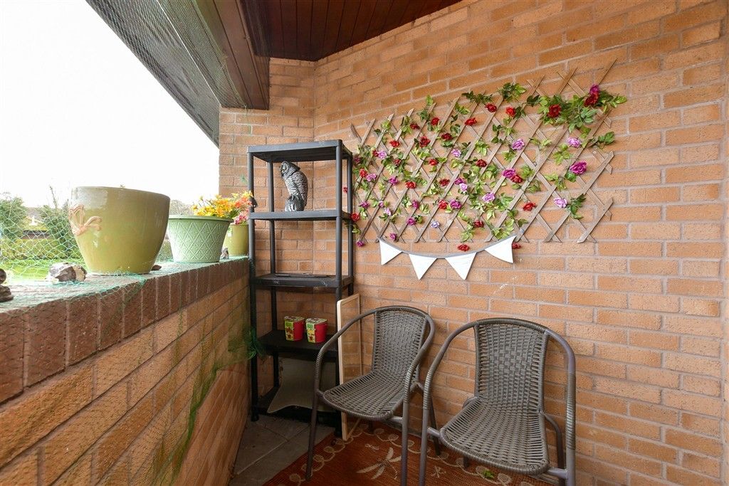 Property photo 1 of 9 Balcony