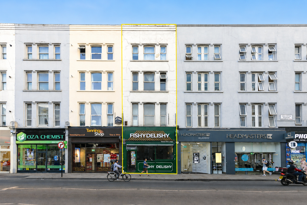 Property photo 1 of 12 11 & 11A Fulham Broadway, London Sw6 1Aa