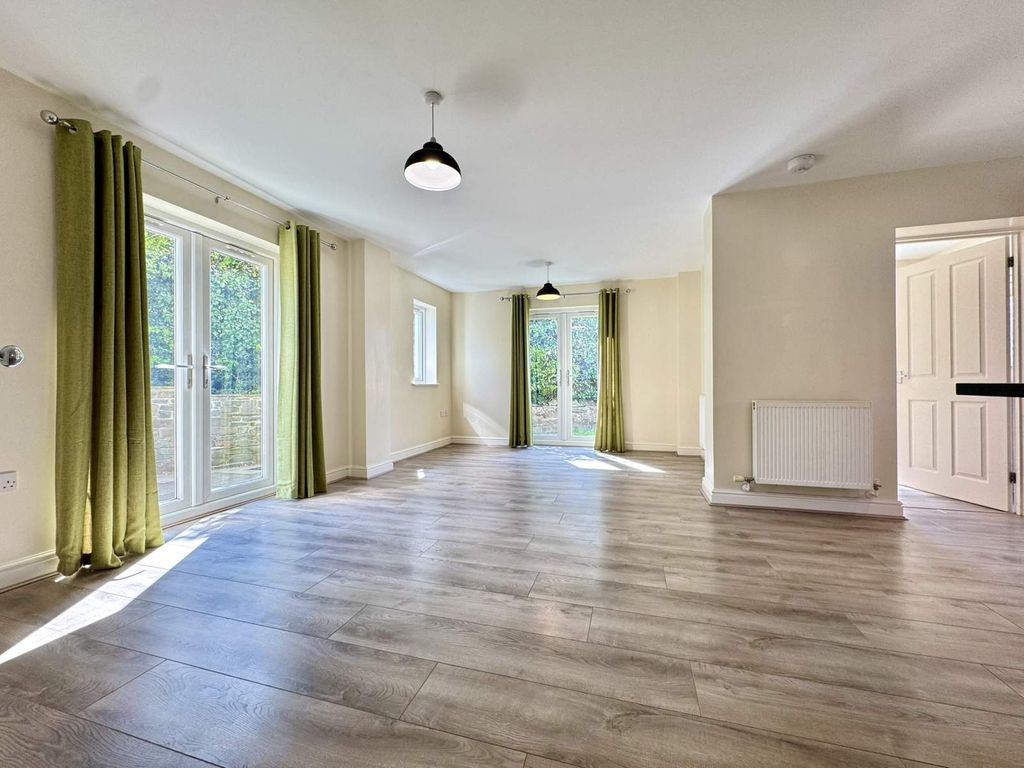 Property photo 3 of 34 Not Specified