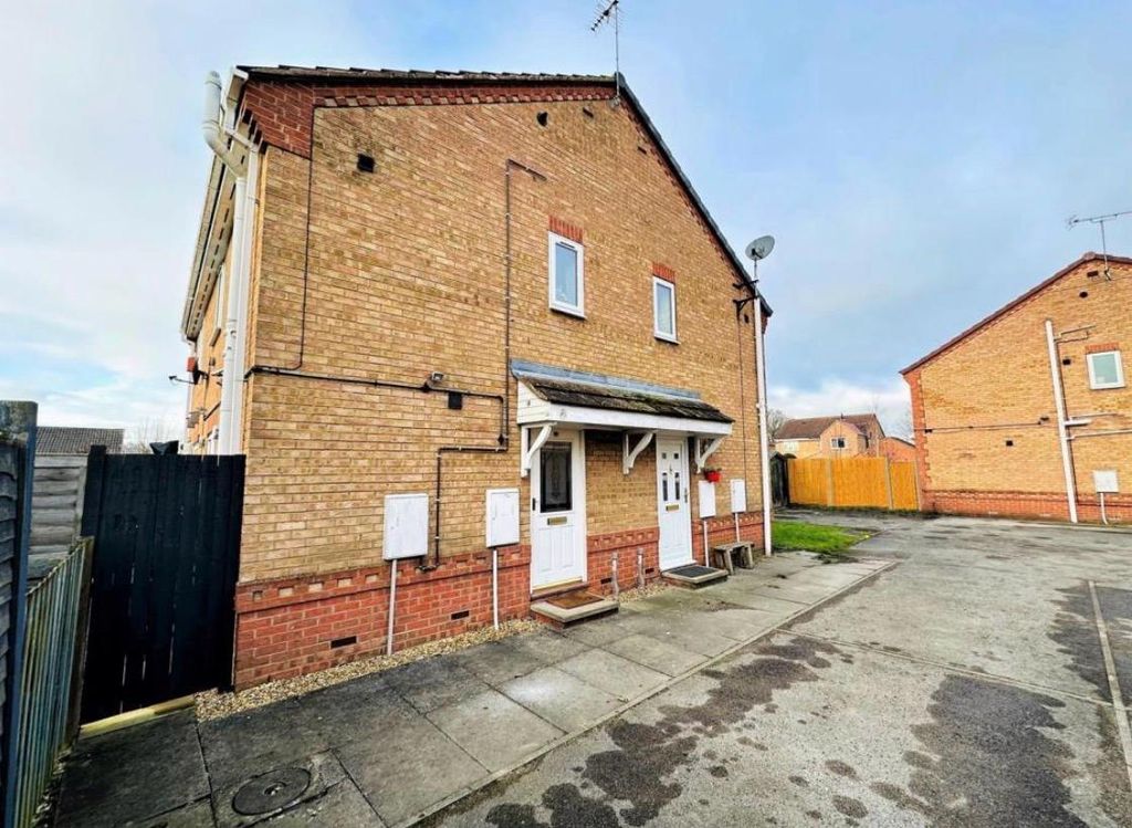 Property photo 2 of 7 Whatsappimage20260416At1025182