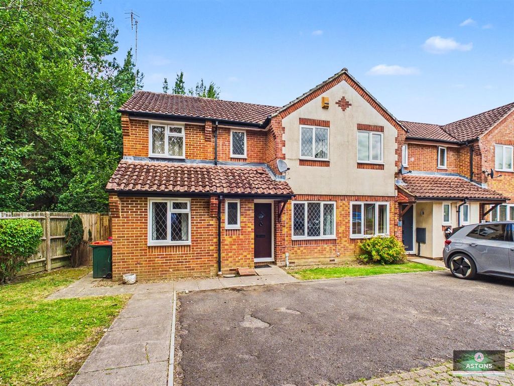 Property photo 1 of 15 Cam02067G0-Pr0327-Still018.Jpg