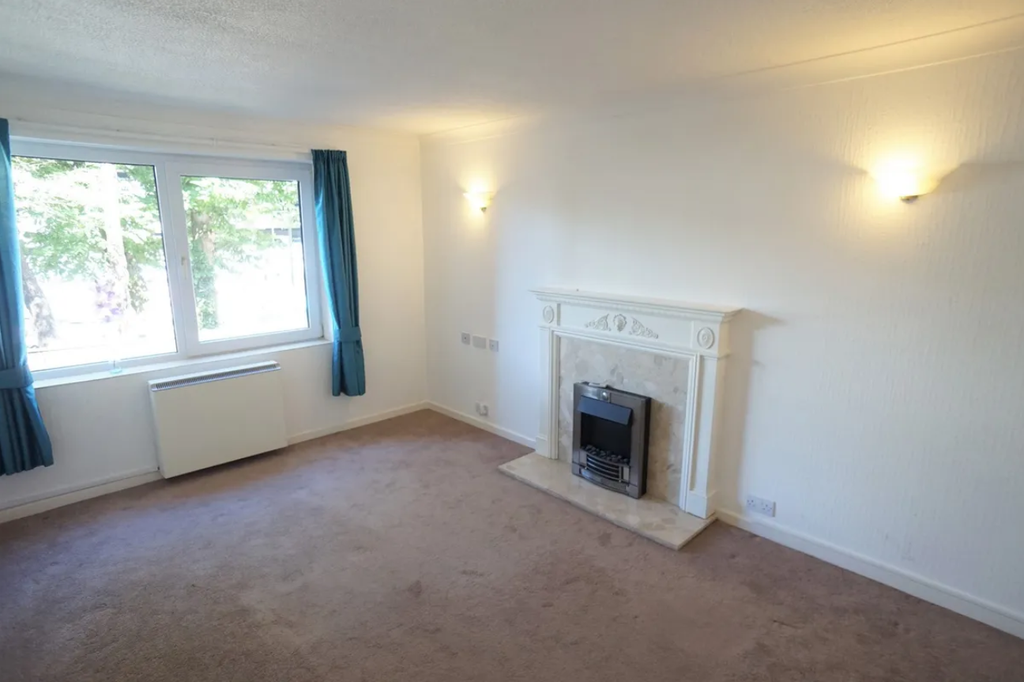 Property photo 2 of 10