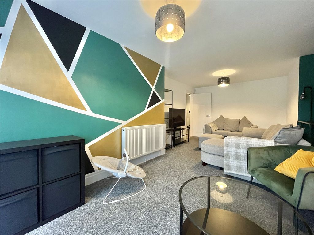 Property photo 3 of 23 Picture No. 42