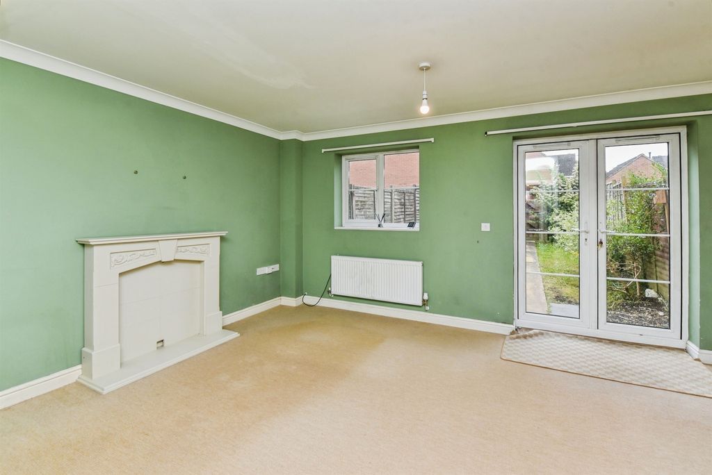 Property photo 3 of 16