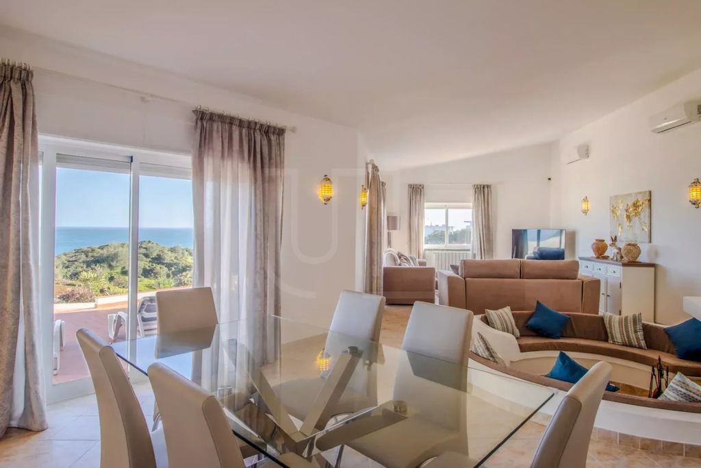 Property photo 3 of 70