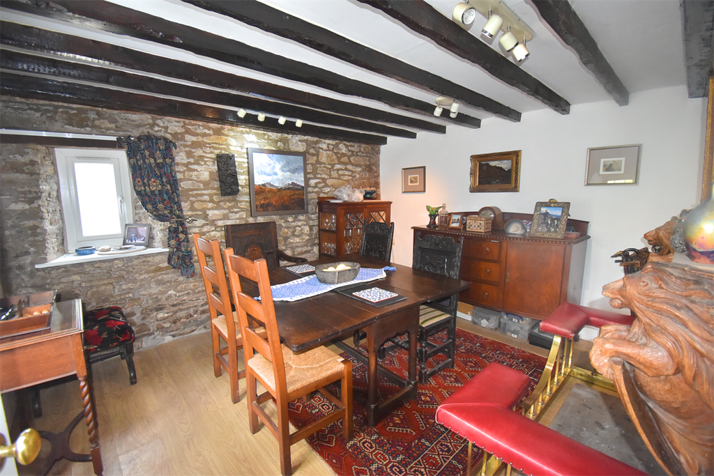 Property photo 2 of 18 Dining Room