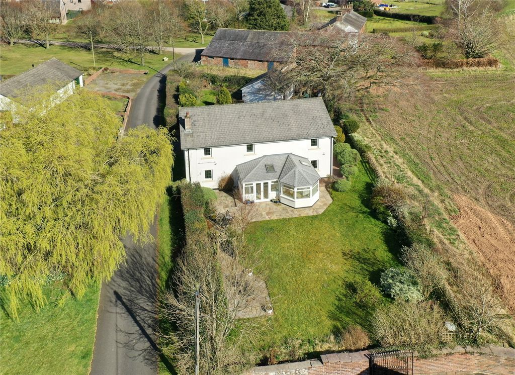 Property photo 2 of 45 Picture No. 49