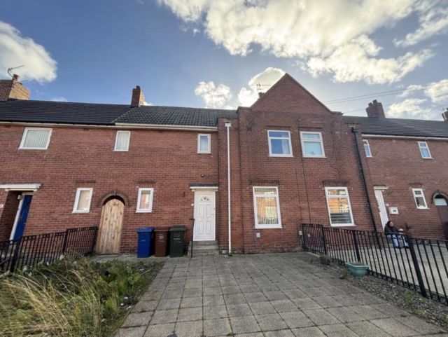 Property photo 1 of 9 Front Picture