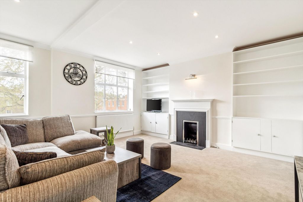 Property photo 2 of 15 Image