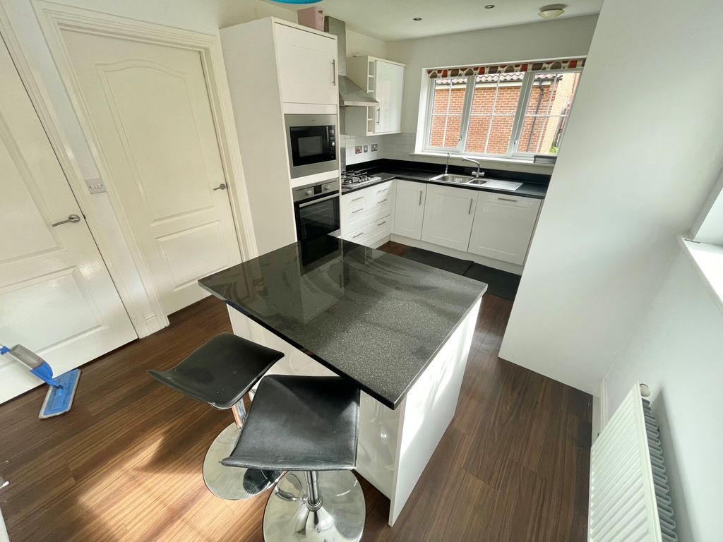 Property photo 2 of 16 View