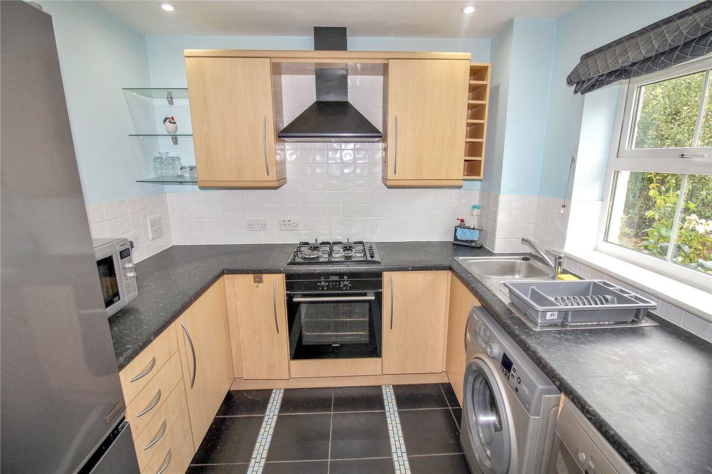 Property photo 3 of 13 Picture No. 02