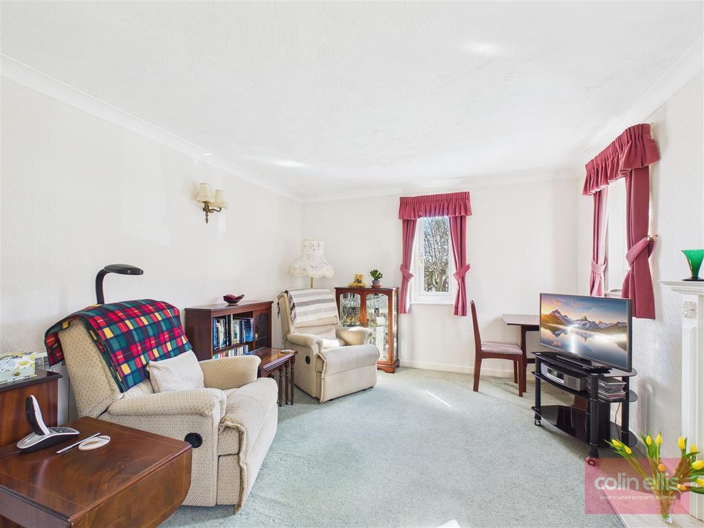 Property photo 3 of 13 B1D92693-0936-4Cf9-A4D5-78C6Ed2179C5.Jpeg