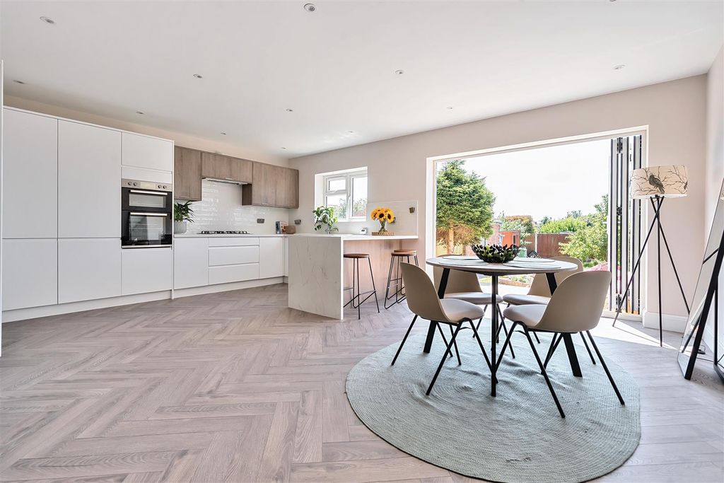 Property photo 2 of 20 1315716-5-68628B4d65E4F.Jpg