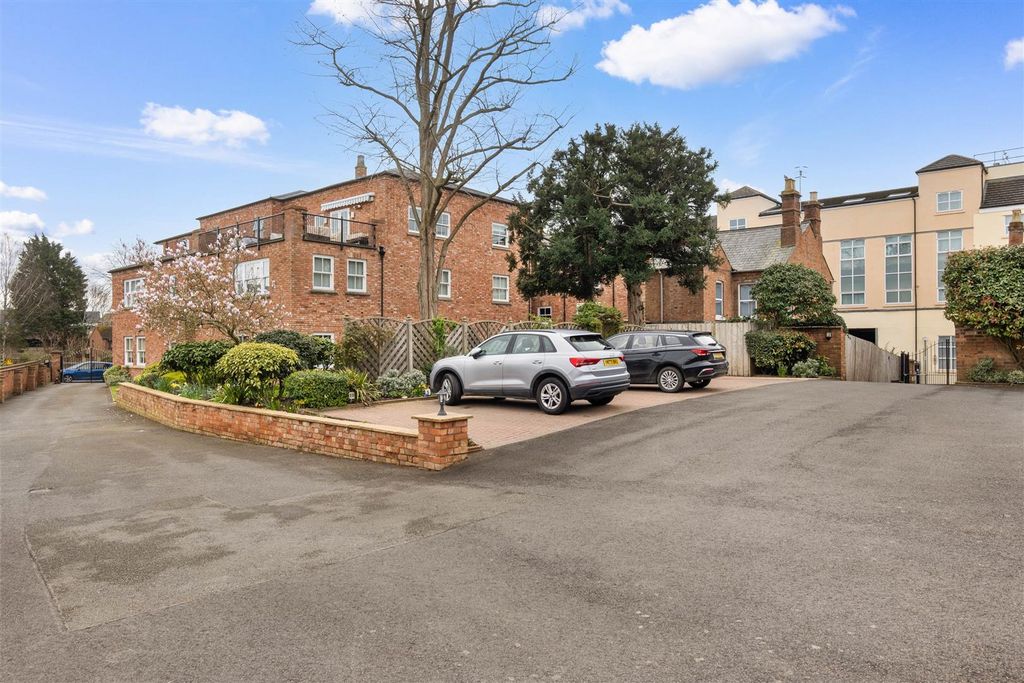 Additional image 15 of 2 bed flat for salePayton Street, Stratford-Upon-Avon CV37