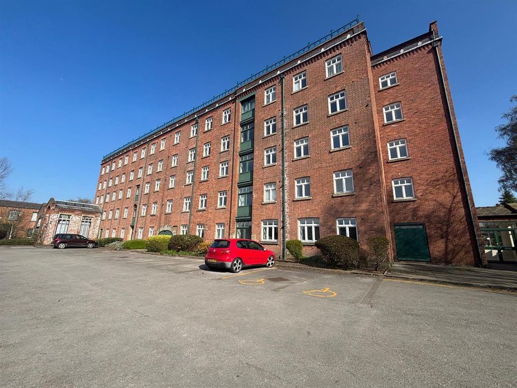 Property photo 2 of 9