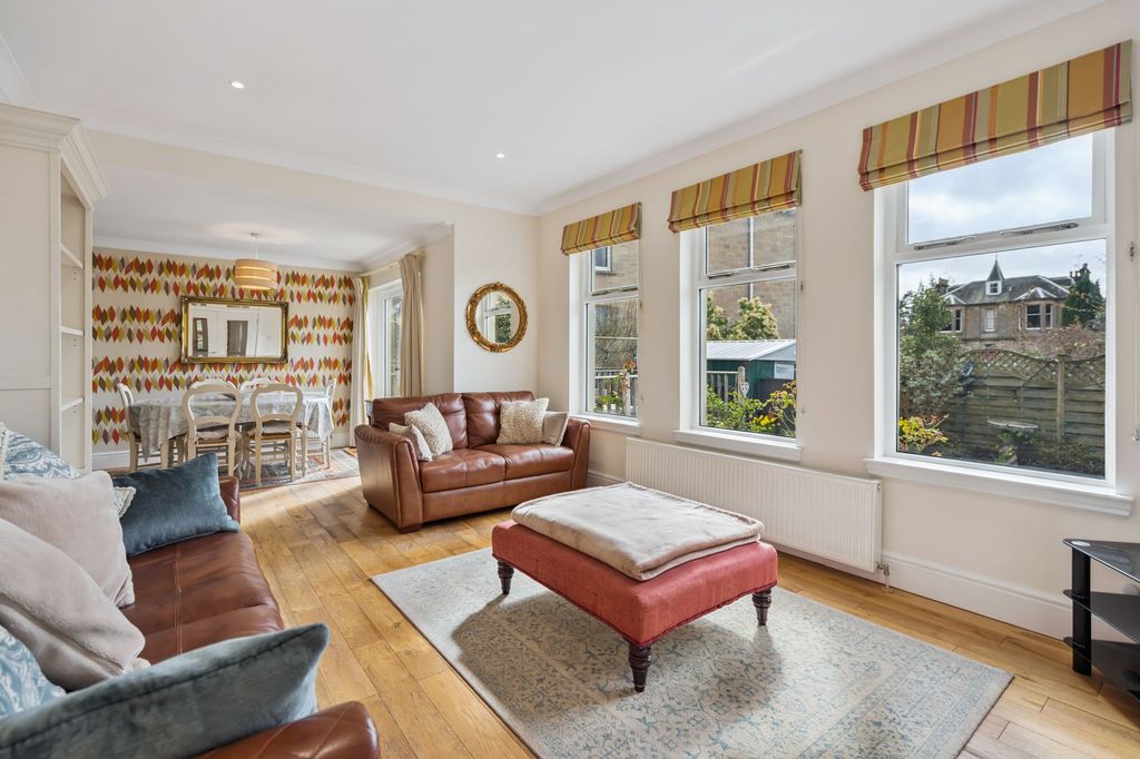 Property photo 3 of 22