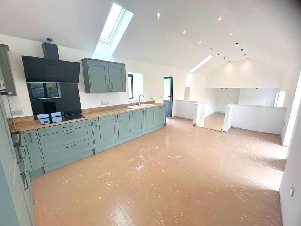 Property photo 3 of 39 Img_6655.Jpg