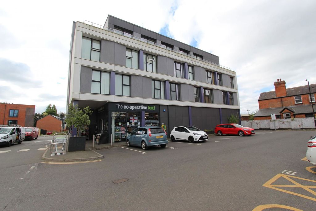 Property photo 1 of 7