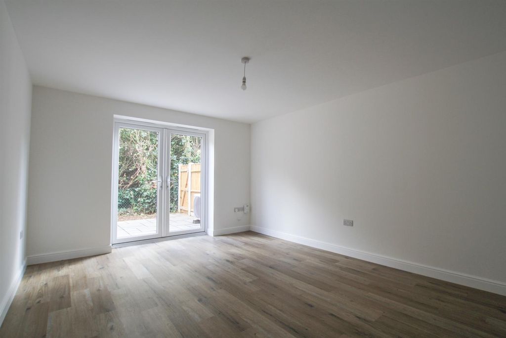 Property photo 3 of 10 Img_1289.Jpg
